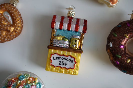 Lemonade Stand Ornamnet